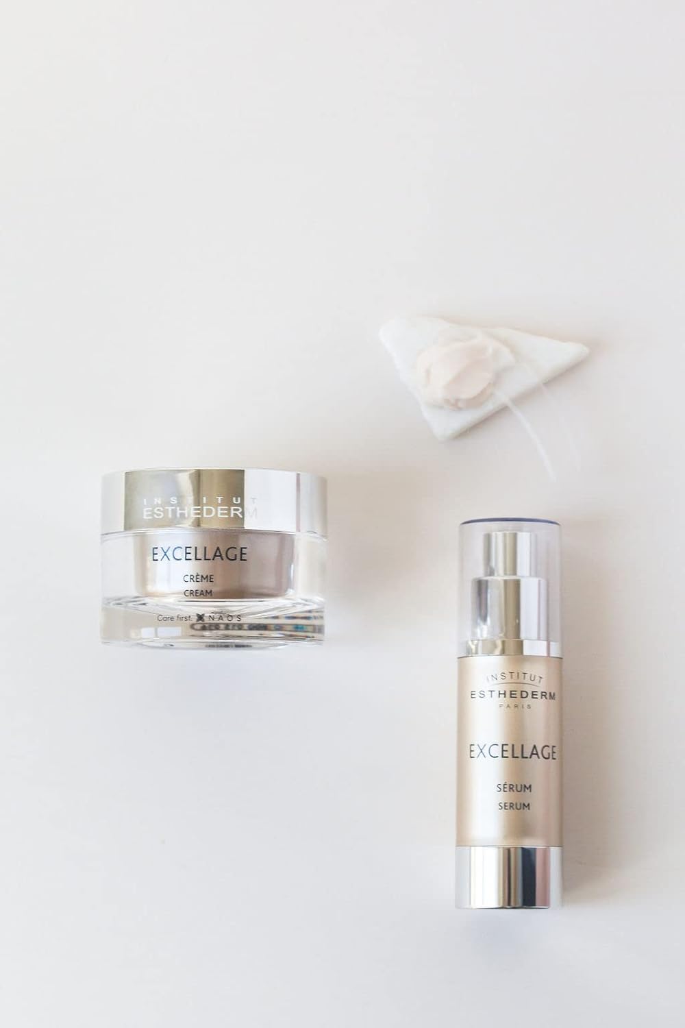 Institut Esthederm - Excellage 血清 - 臉部、頸部和肩部 - 密度、營養、光芒 - 成熟肌膚,30 毫升。