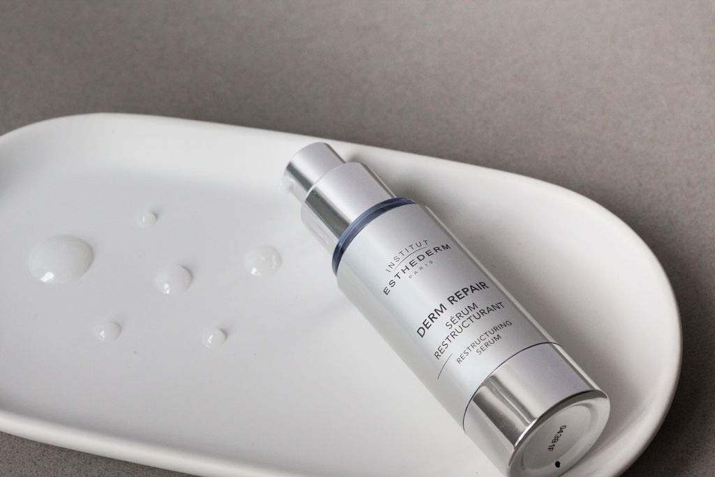 Institut Esthederm - 皮膚修復重塑精華 - 臉部精華液,皮膚重塑護理,抗衰老 - 適合所有膚質,30 毫升。