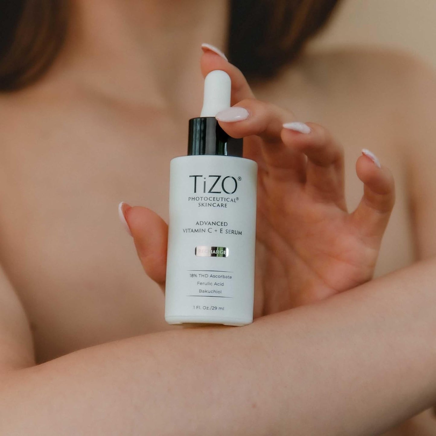 Tizo 女士 Photoceutical 高级维生素 C 加 E 精华液 - 1 盎司