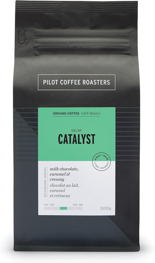 Pilot Coffee Roasters Catalyst 低因咖啡混合物,中度烘焙咖啡,脱咖啡因研磨,300 克,加拿大制造