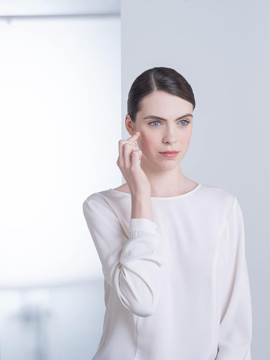 Institut Esthederm - Esthe-White Brightening Youth Cleansing Foam - Gentle Cleanser To Brighten Complexion, All Skins Types, 150 mL.