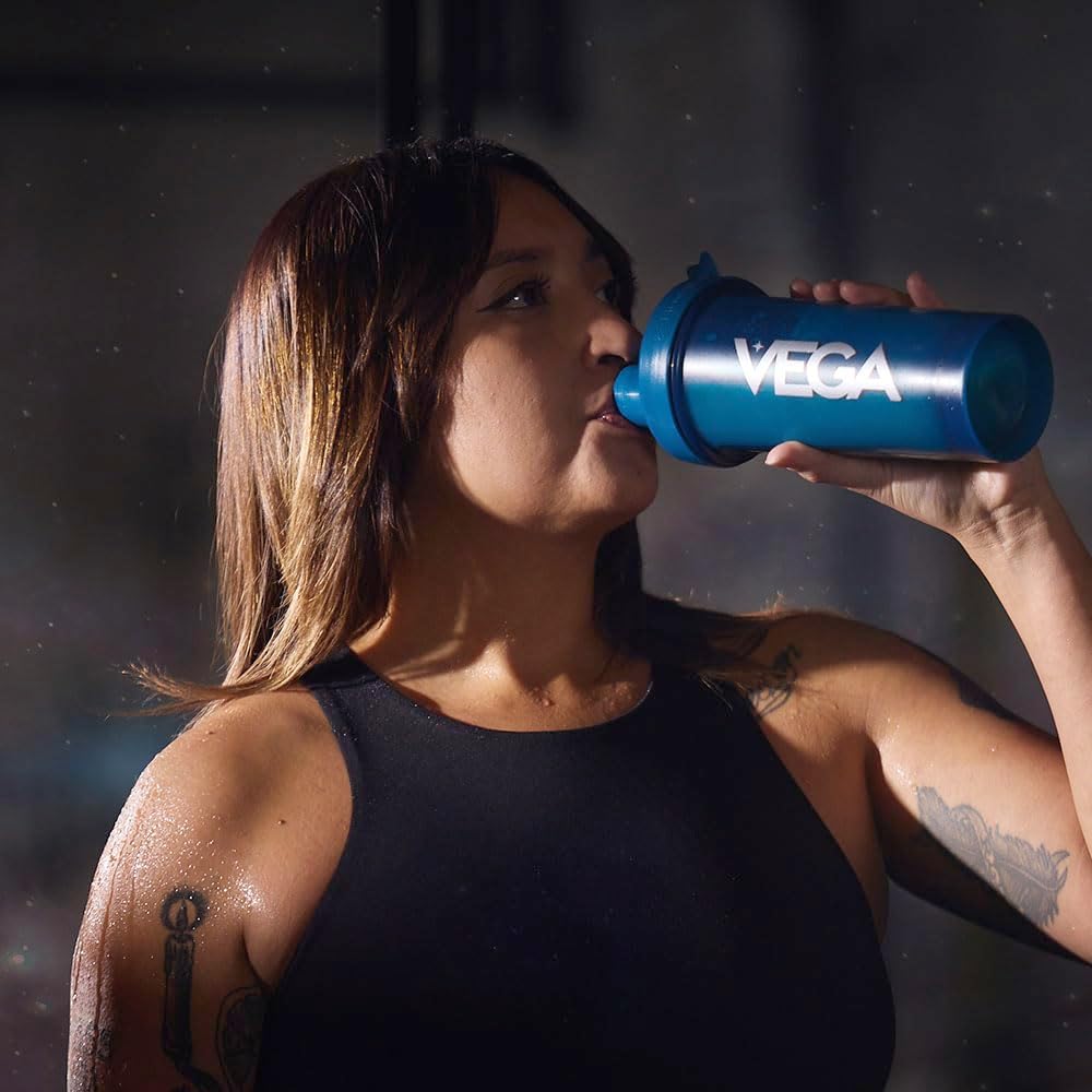 Vega All in One Nutrition - 20g Plant-Based Pea Protein, French Vanilla, 20 Servings, Vitamins A & C, Probiotics, Greens, Vegan, Keto, Gluten Free, 827g (Packaging May Vary)