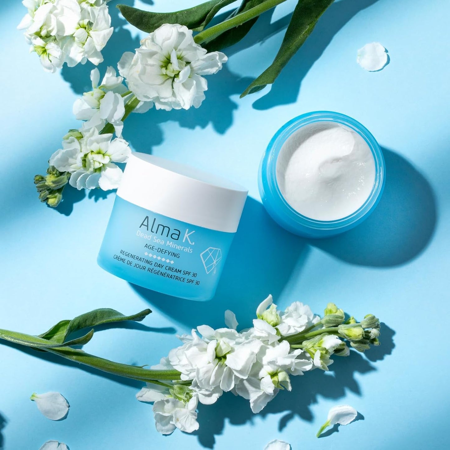 Alma K 抗衰老再生日霜 SPF 30 - 抗衰老面霜 - 每日面部保湿霜,含 SPF - 含补骨脂酚、透明质酸 - 1.7 盎司