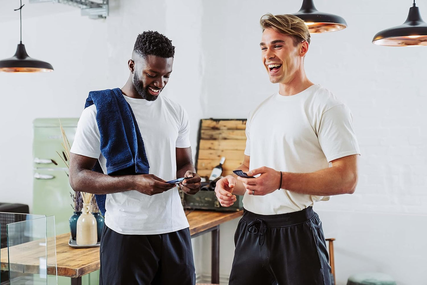 Multipower 53% Protein Boost Bar - Berry Yoghurt Flavor - High-Protein Low-Sugar Snack - 45g Bars (20 Pack)