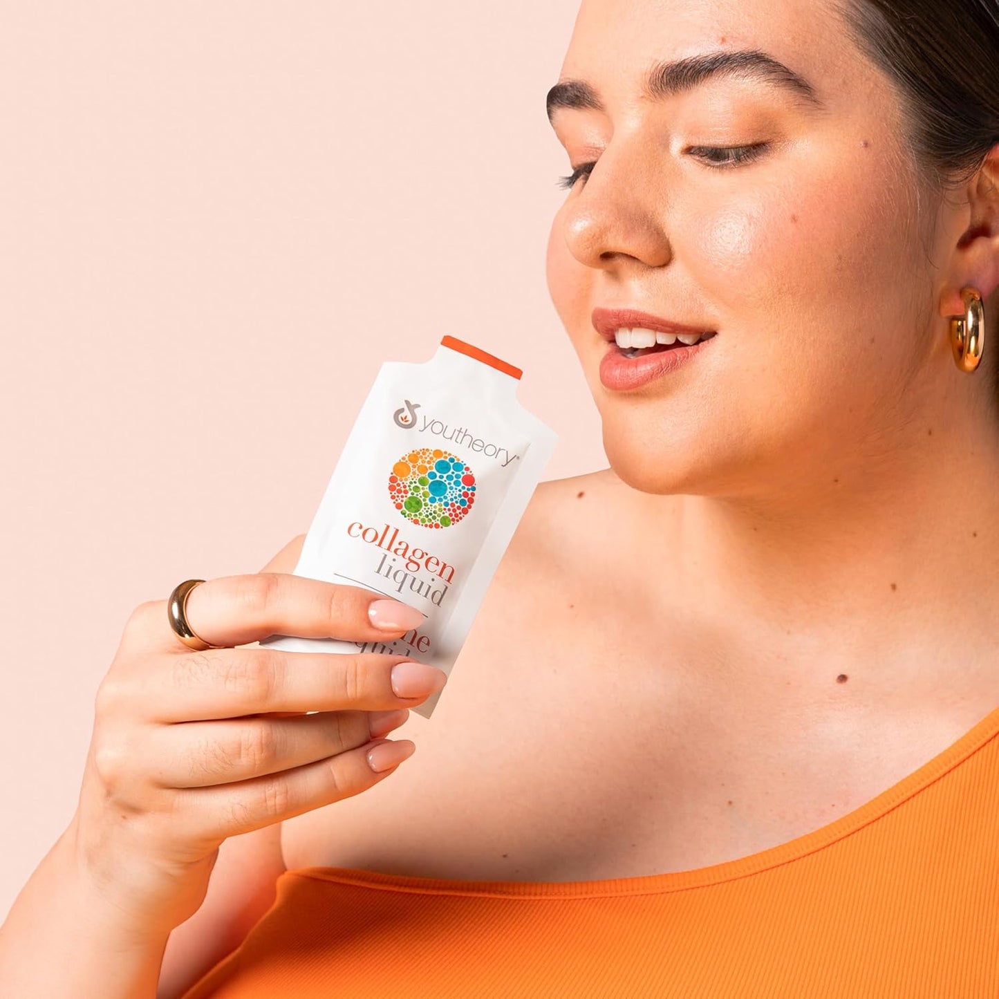 Youtheory Collagen Liquid Natural Berry Flavour, 12 Single Serving Packets, Hydrolyzed Collagen. Supports Hair, Skin, and Nails. Helps Reduce Fine Lines and Eye Wrinkles in 28 Days