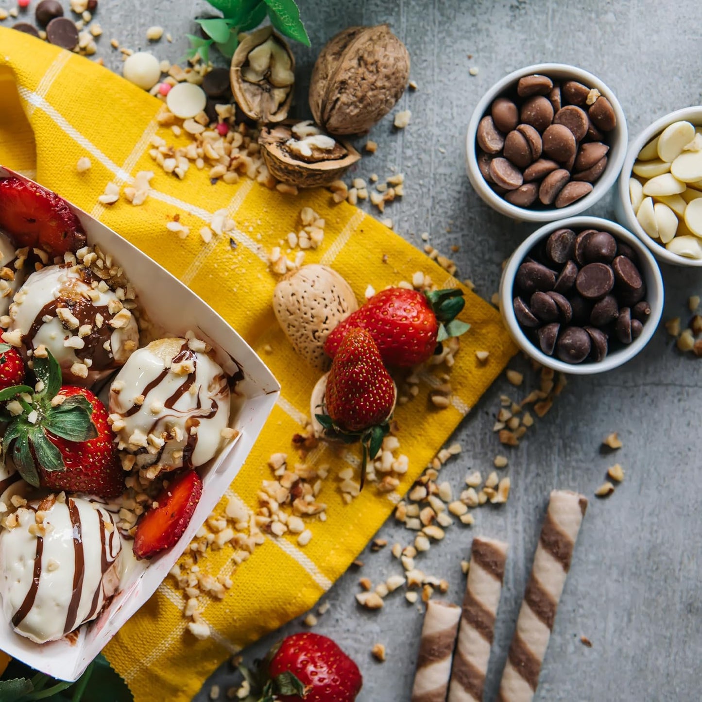 Yupik 酸奶片,1 公斤,6 片,无麸质,犹太洁食认证,酸奶块,酸奶蘸酱,香甜奶油味,乳白色,融化顺滑,非常适合烘焙、零食、造型和浇头