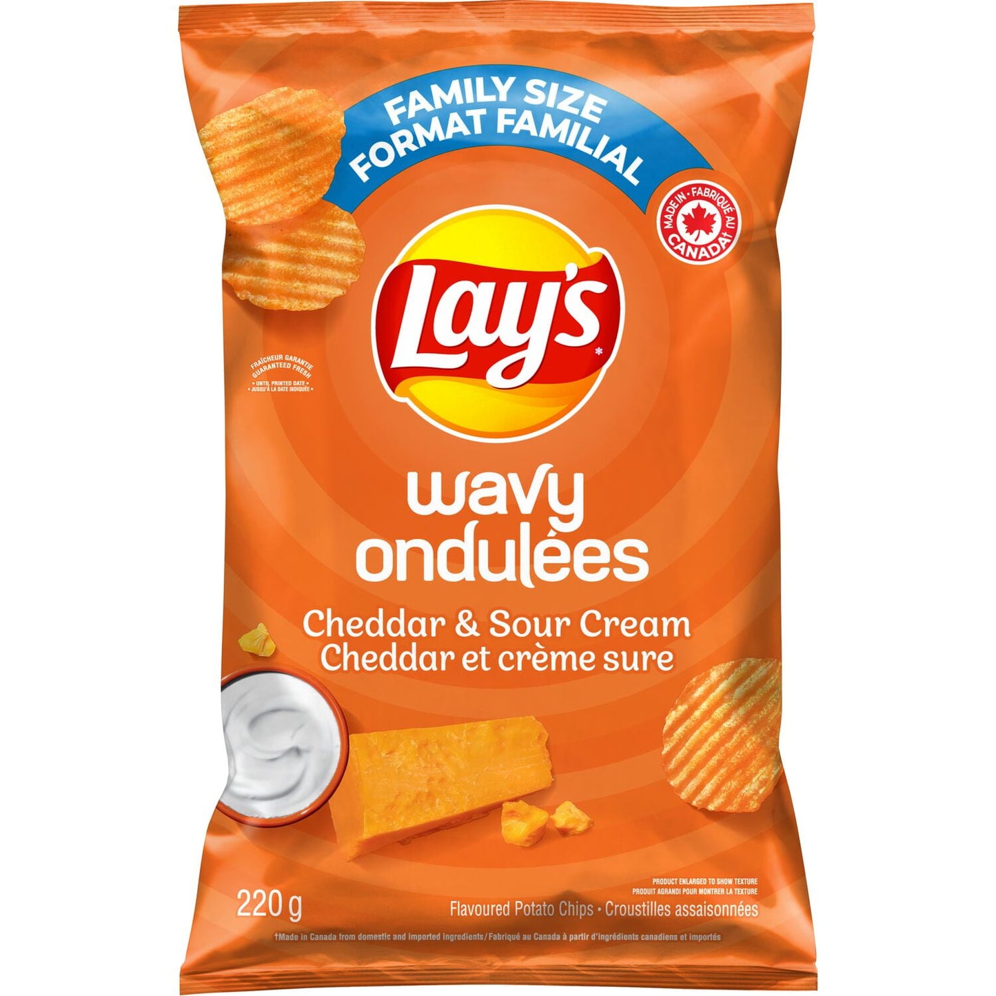 Lay's Wavy Cheddar & Sour Cream flavoured Potato Chips, 220 g.