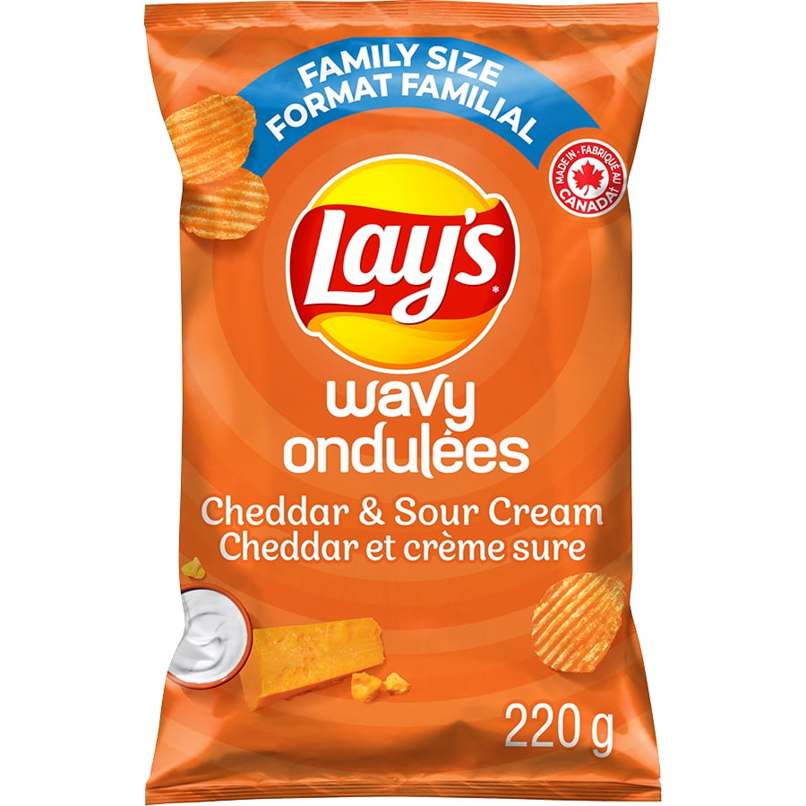 Lay's Wavy Cheddar & Sour Cream flavoured Potato Chips, 220 g.