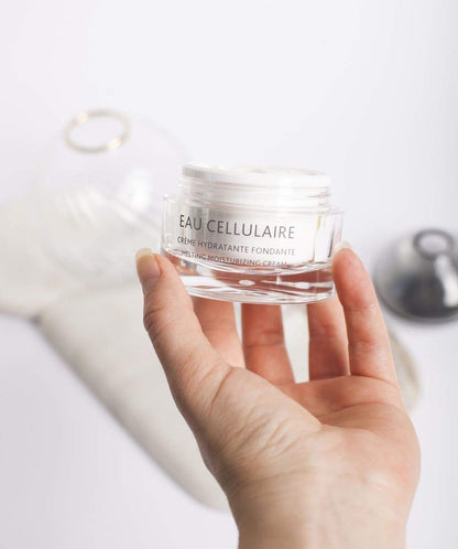 Institut Esthederm - Cellular Water Cream - Comforting Hydrating Cream, Anti-Pollution, Moisturizing and Freshness Feeling, 50 mL.