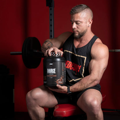 REDCON1 MRE 代餐補充劑，軟糖布朗尼 - 全食物蛋白質 + 碳水化合物混合物，不含乳清，適合運動後補充能量 - 天然蛋白粉，含 MCT 油 + 氨基酸（7 磅）