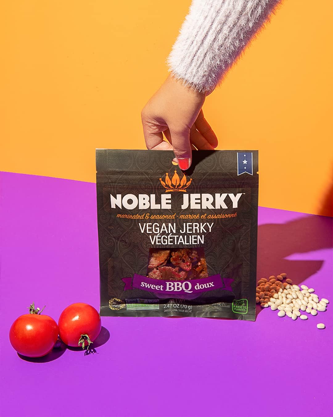 Noble Jerky 素食肉乾燒烤口味 - 12 包（70 克/袋），14 克植物蛋白，非基因改造，無肉，適合辦公室、健身房和午餐盒的健康高蛋白零食