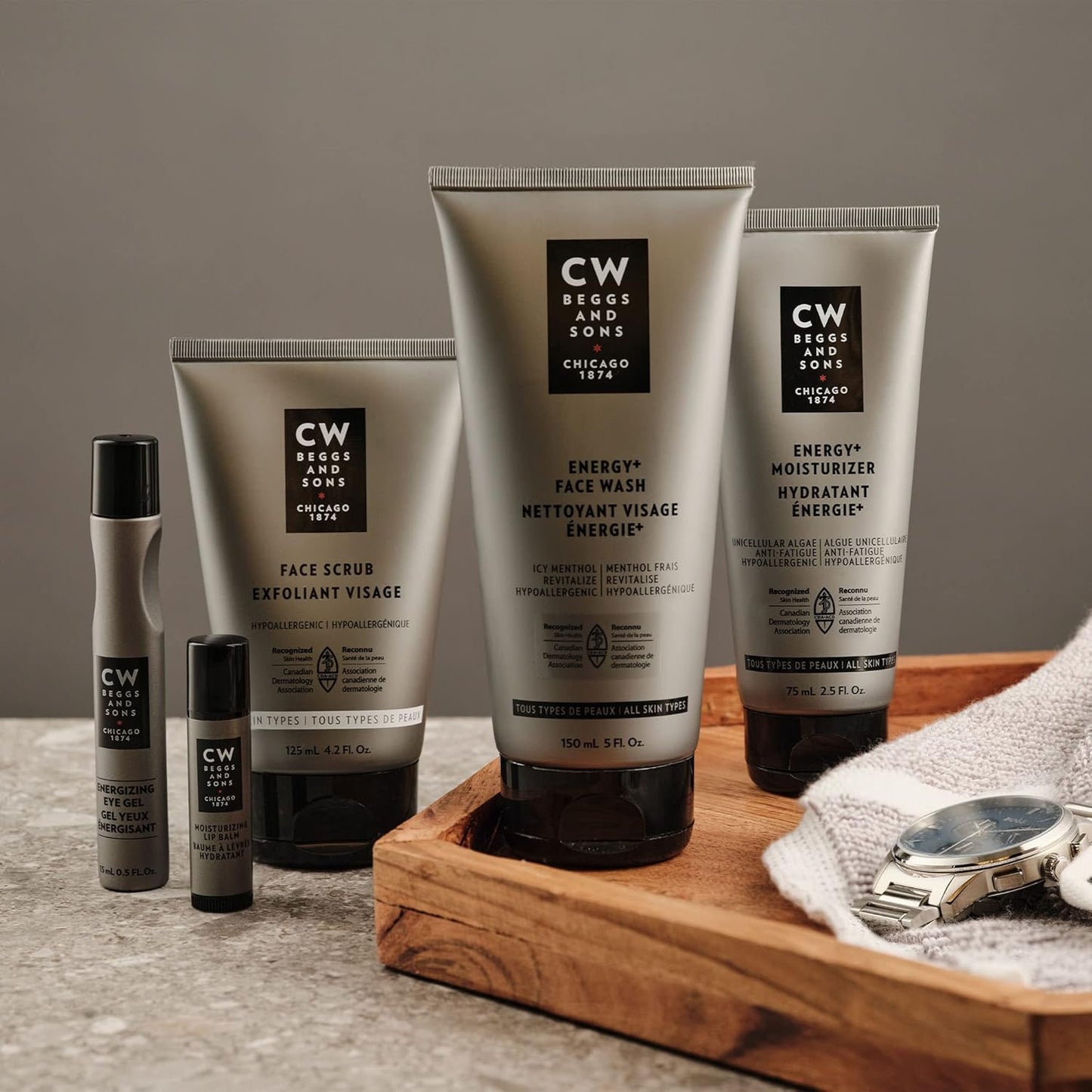 CW Beggs 男士保濕唇膏，適用於乾燥的嘴唇，即時保濕，低過敏性，無香料，無對羥基苯甲酸酯，無酒精，無礦物油，無動物實驗