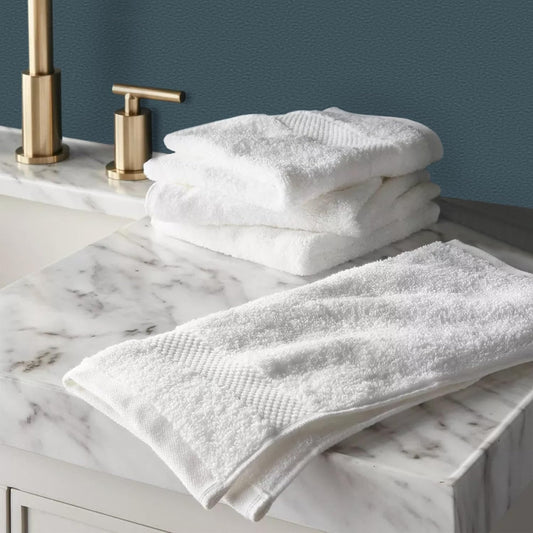 Delara 100% Organic Cotton Towels 650 GSM Plush Feather Touch Quick Dry Wash Cloth, Pack of 24 GOTS Certified, Oeko-Tex Green Certified, Organic Cotton Wash Cloth, 13"X13"