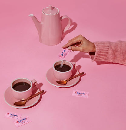 Sweet'N Low - Zero Calorie Sweetener - with Cyclamates. Diabetic-Friendly, Gluten-Free, Kosher, Vegan - Perfect for Iced and Hot Coffee, Tea and Lemonade, Made in Canada - 200 Packets