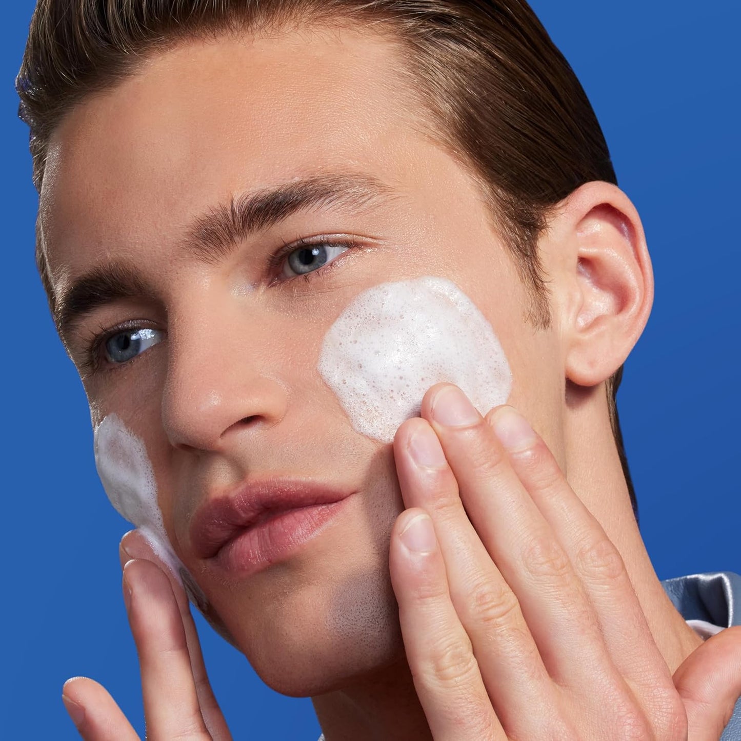 Biotherm Homme Face Wash for Men, T-Pur Anti Oil & Shine Clay Cleanser, Purifying Exfoliating Facial Cleanser with Zinc for Men For Normal to Oily Skin, Christmas Gifts For Men, 125 ml