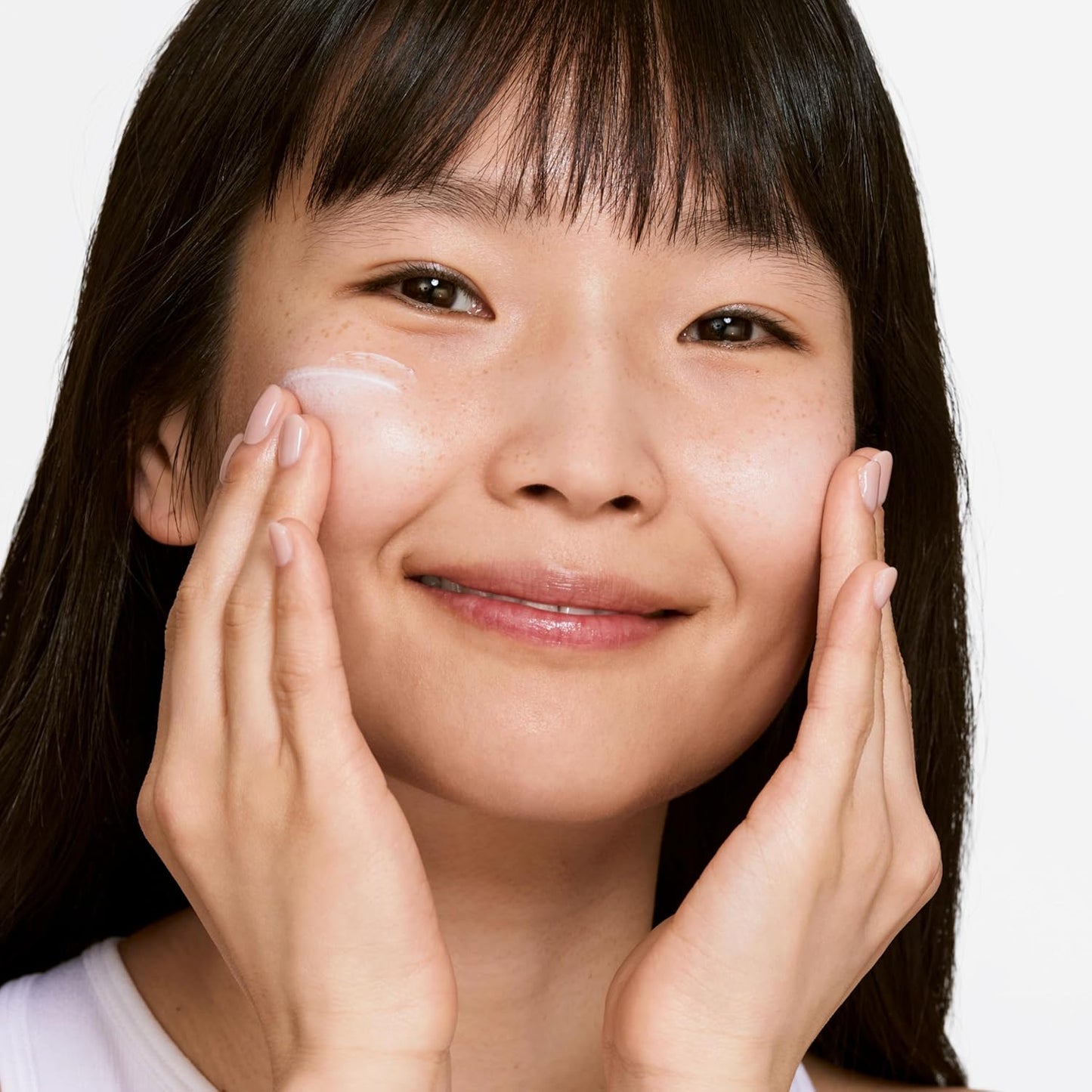 Clinique Even Better Brightening Daily Oil Free Moisturizer SPF 20 For Very Dry to Dry Combination Skin Types | Hydrating + Dark Spot Reducing, 50ml