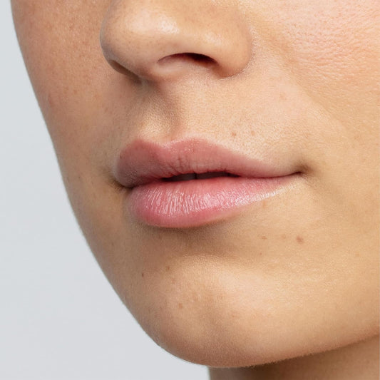 Antipodes 奇异果籽油润唇膏