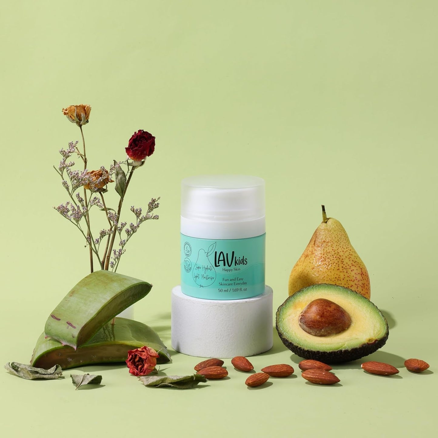 Lav Kids Super Hydrate Light Face Moisturise with Aloe vera, Sweet Almond Oil and Shea Butter 50ml, Gentle Kids and Baby Moisturiser Cream, Dermatologically Tested Face Cream for All Skin