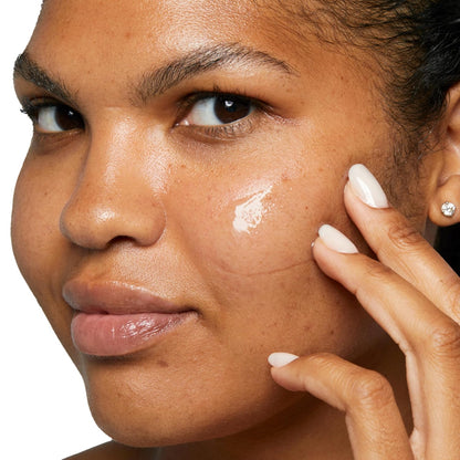 Clinique 3-Step Dramatically Different Hydrating Jelly Face Moisturizer With Hyaluronic Acid, 125ml