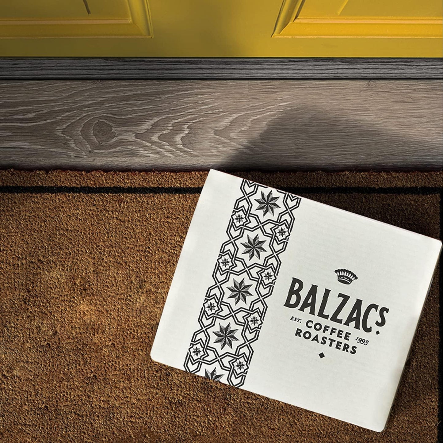 巴尔扎克咖啡烘焙商 - 巴尔扎克混合 | 研磨（仅用于过滤）100% 阿拉比卡全豆咖啡 | 滴滤式 | 大理石（深度）烘焙 | 浓郁、圆润、慷慨 - 一杯大胆的咖啡 | 300 克，10 盎司。