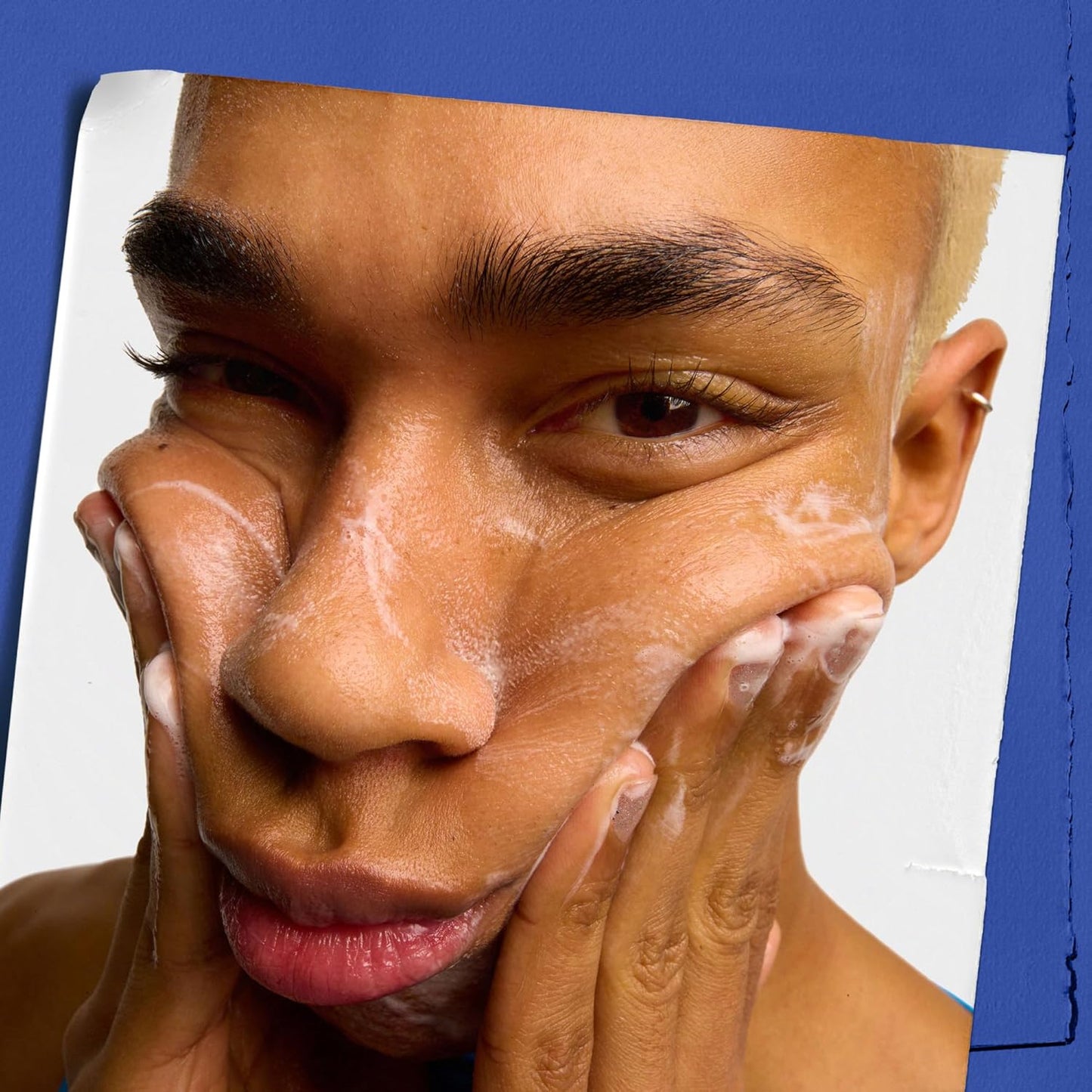 Kiehl's Facial Fuel 洁面乳，清爽活力男士凝胶洁面乳，含咖啡因、维生素 E 和薄荷醇，不干燥配方，滋润肌肤，有效疏通毛孔