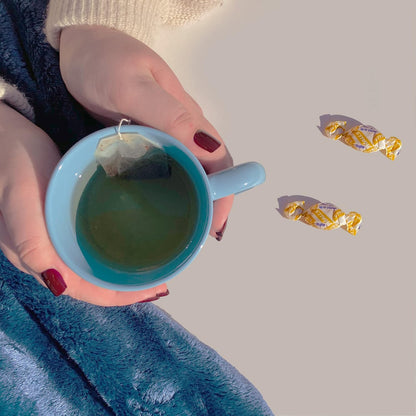 HALLS 无糖黑樱桃味止咳糖，润喉糖，缓解咽喉痛，薄荷醇润喉糖，25 粒，12 包，加拿大制造