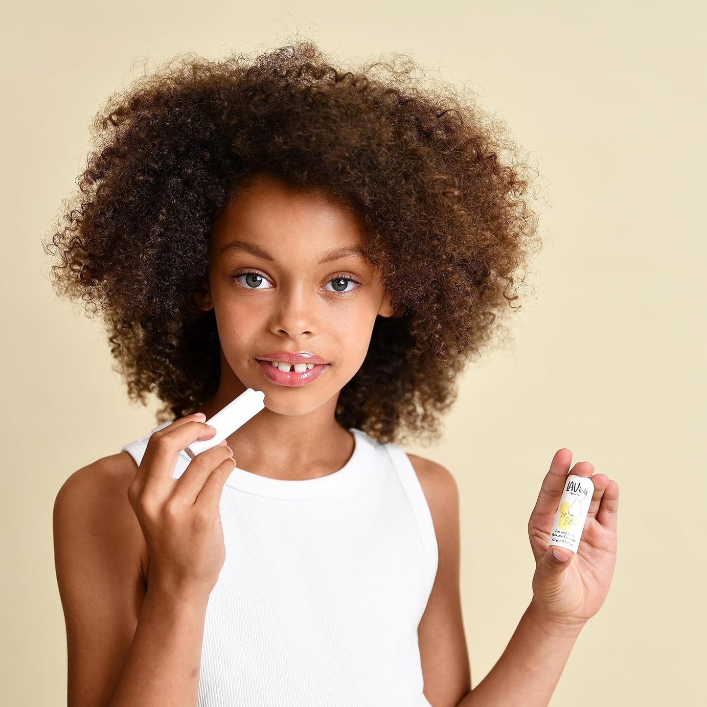 Lav Kids Nourishing Lip Butter gently scented Natural Child Balm Ultra-moisturising Lip Butter for sensitive skin Paediatrician Tested & Approved Kids Intensive Lip treatment for Sensitive Skin 4.2g