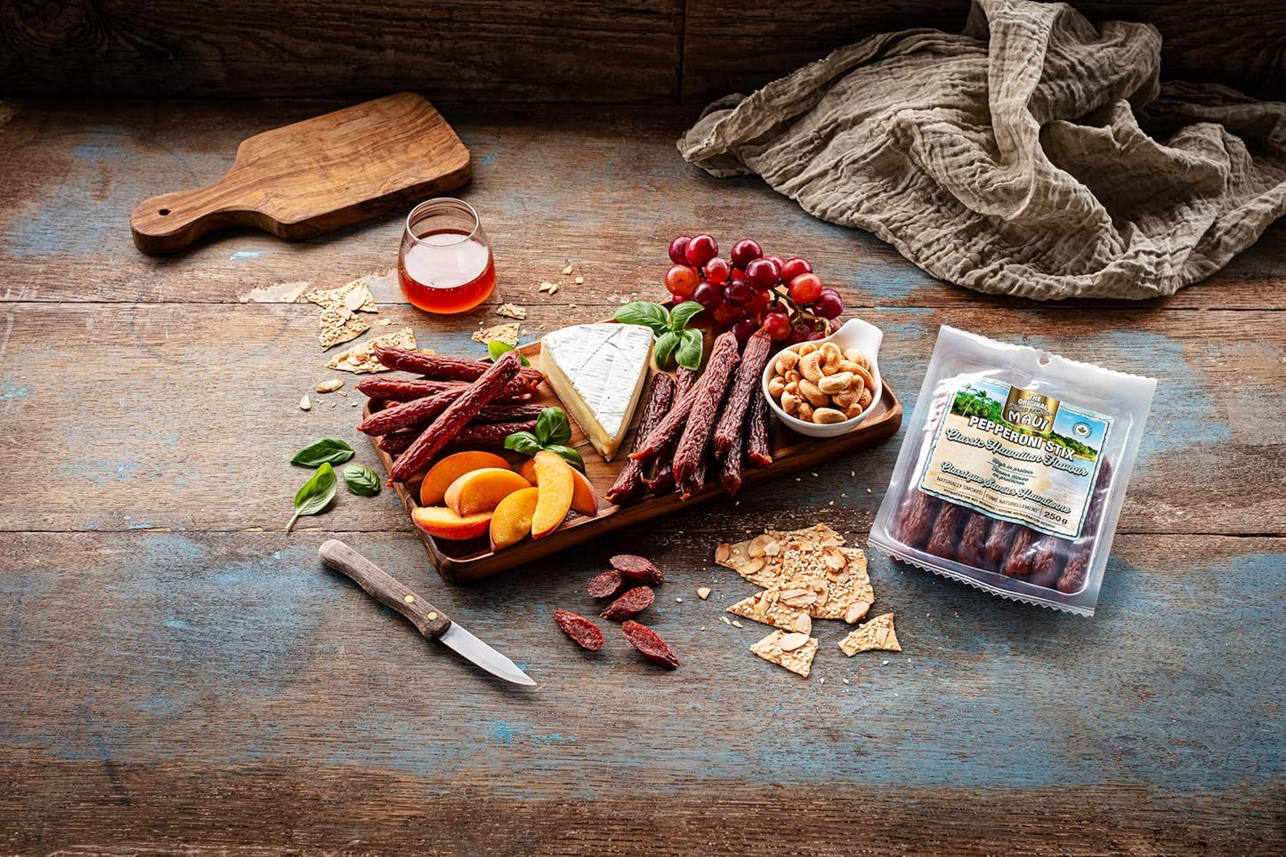 原装毛伊岛意大利辣香肠 8 包。250 克 X 8 袋（纸板盒）100% 加拿大制造