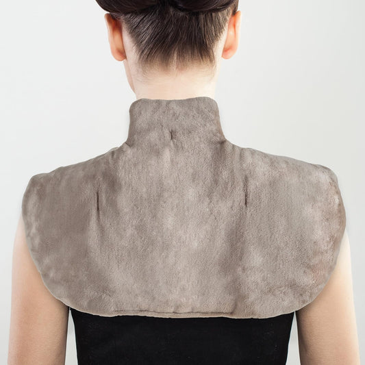 电动颈部/肩部保暖器 - 加热垫，带 3 种设置、自动关闭、前扣和长可拆卸线 - Bluestone 柔软毛绒加热包（棕褐色）