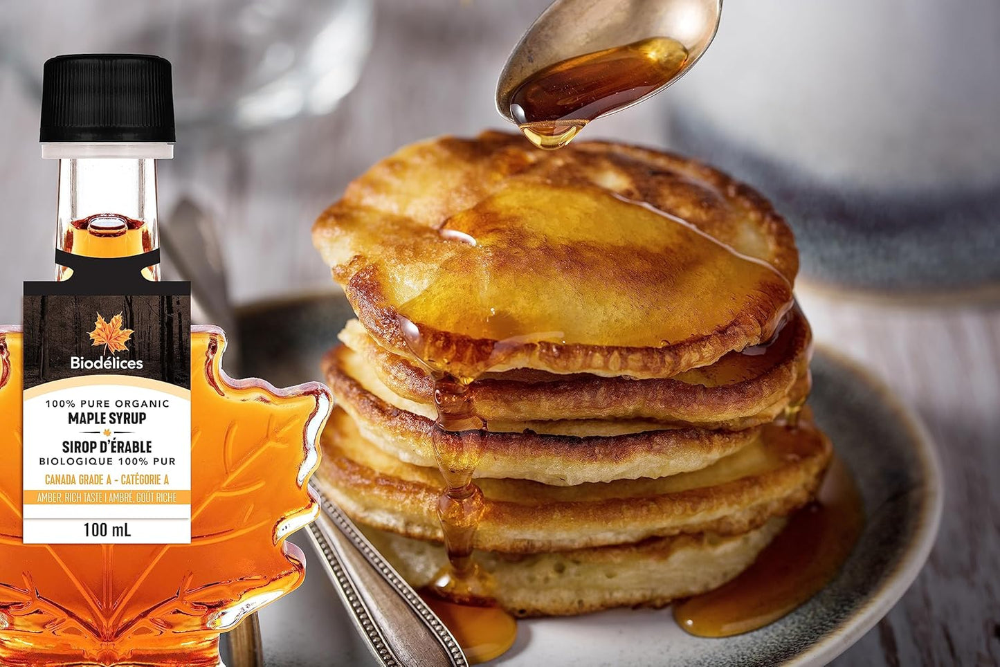 Biodélices - Pure Organic Maple Syrup 100ml - Grade A - Amber Rich Taste - Quebec's Finest in Elegant Maple Leaf Bottle - Ideal for Pancakes, Waffles Desserts, Baking Yogurt, Oatmeal & Salad Dressings