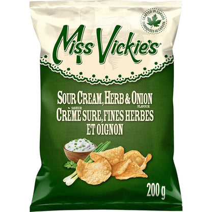 Miss Vickie's 酸奶油、香草和洋蔥鍋煮薯片，200 克。